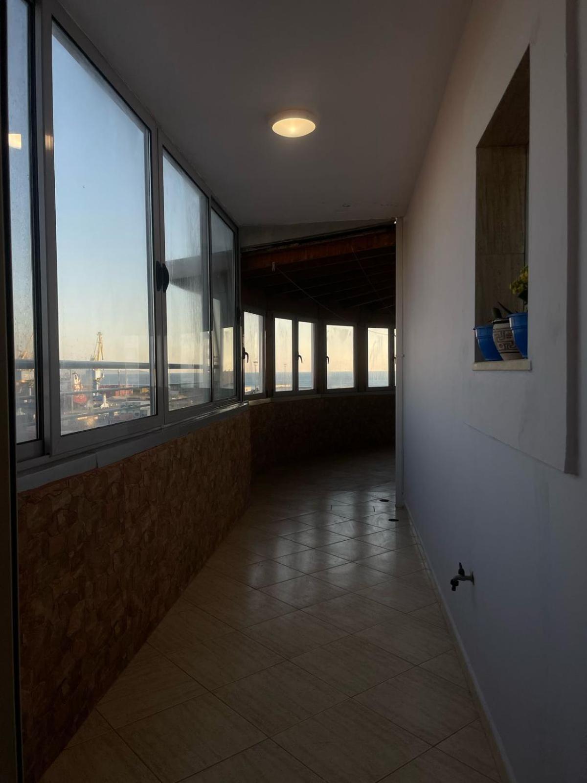 Hotel Kloest Durrës Buitenkant foto