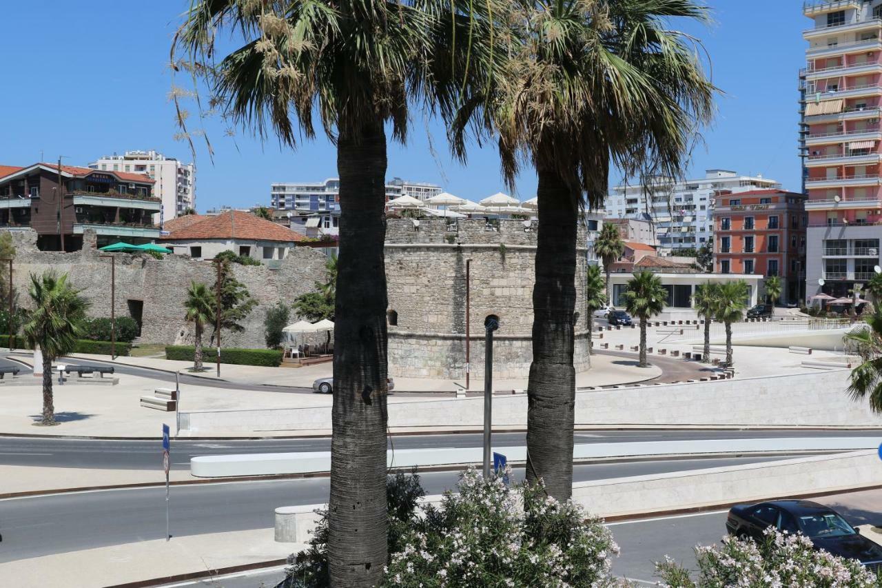 Hotel Kloest Durrës Buitenkant foto